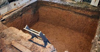 Строительство погреба Юрга цена от 14498 руб.